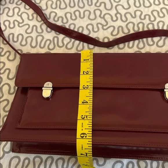 Charles Jourdan Deep Red Shoulder Bag - Picture 13 of 14